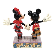 Disney Traditions - A Sweet Skate, Minnie & Mickey