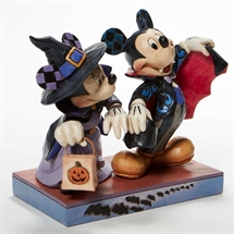 Disney Traditions - Terryfying Trick or Treaters
